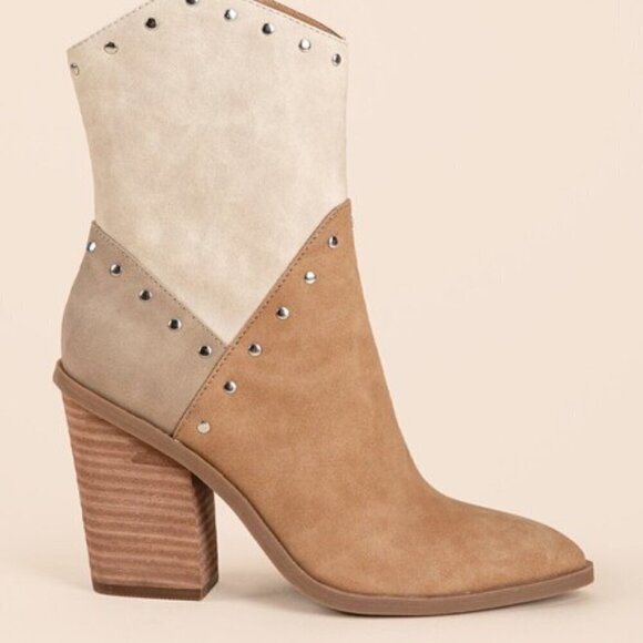 NWT Dolce Vita NEVADA Faux Leather Pointed toe Cowboy, Western Boots Size 8.5 - Picture 1 of 9